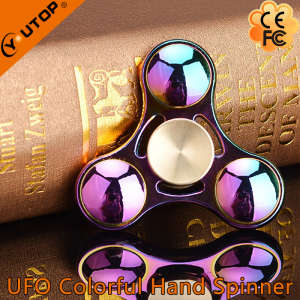 Zinc Alloy Fashion Triangle Toy with Reducing Stress Finger Spinner